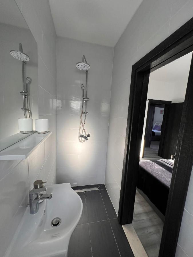 Lena Apartment *
